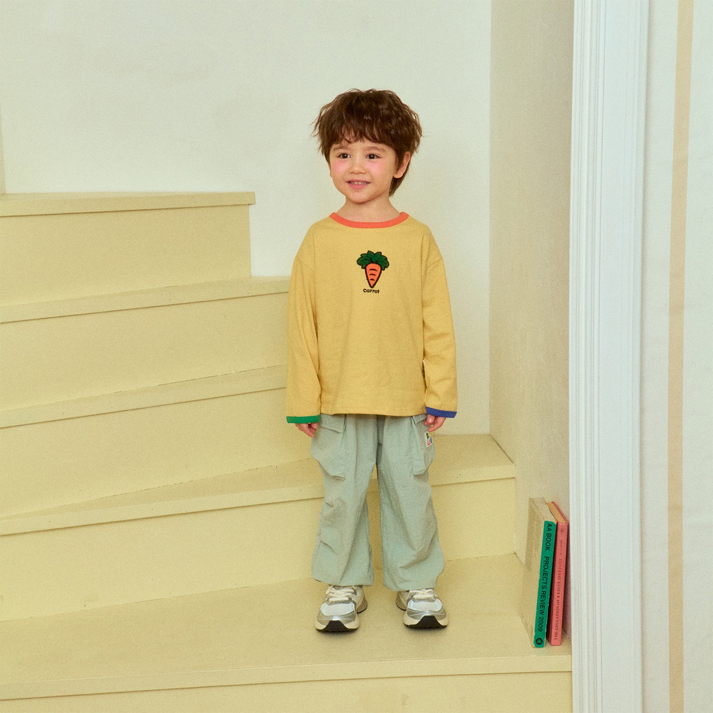 [1ST Blue] Fruit Embroidery Tee