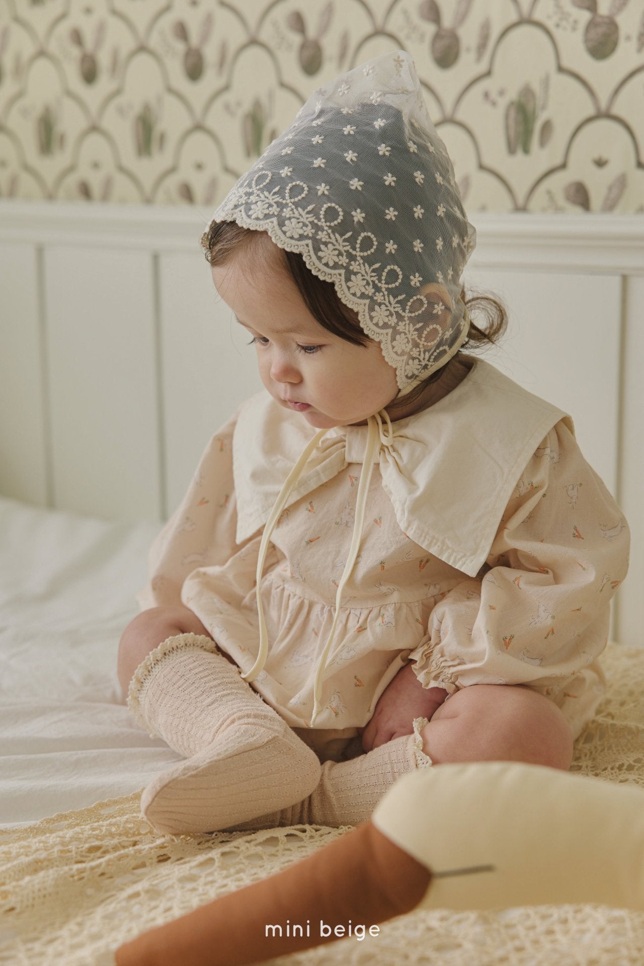 [Mini Beige] Rabbit Bodysuit