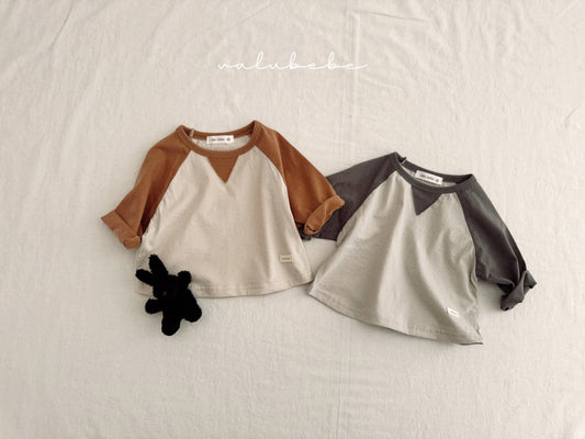 [Valubebe] Triangle Long Sleeve Shirt